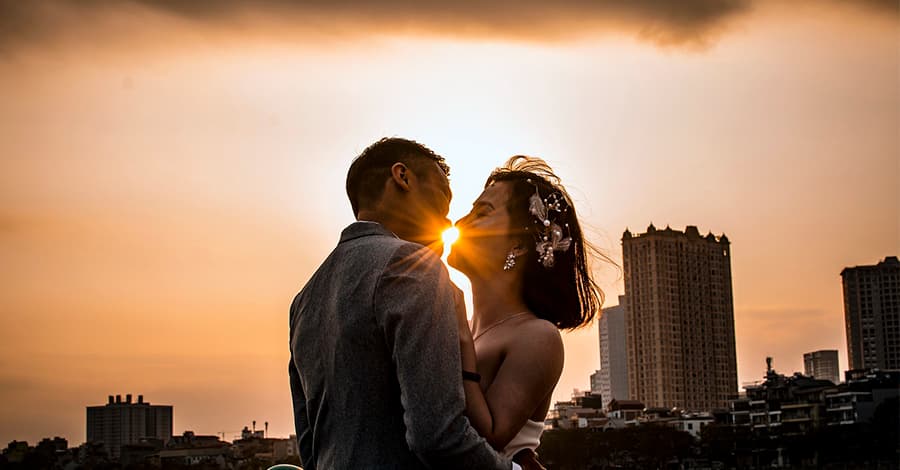O significado do beijo ao redor do mundo